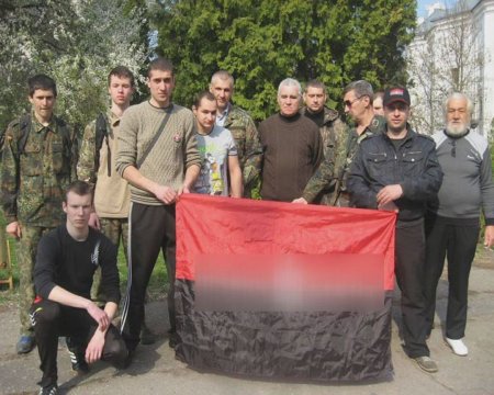 Доигрались: на друзей актера Пашинина из "Правого сектора" завели дело Доигрались: на друзей актера Пашинина из "Правого сектора" завели дело