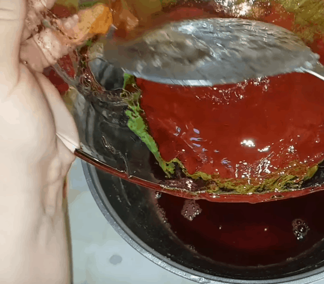 Как сварить клубничное варенье, не ставя ягоды на плиту? Как сварить клубничное варенье, не ставя ягоды на плиту?