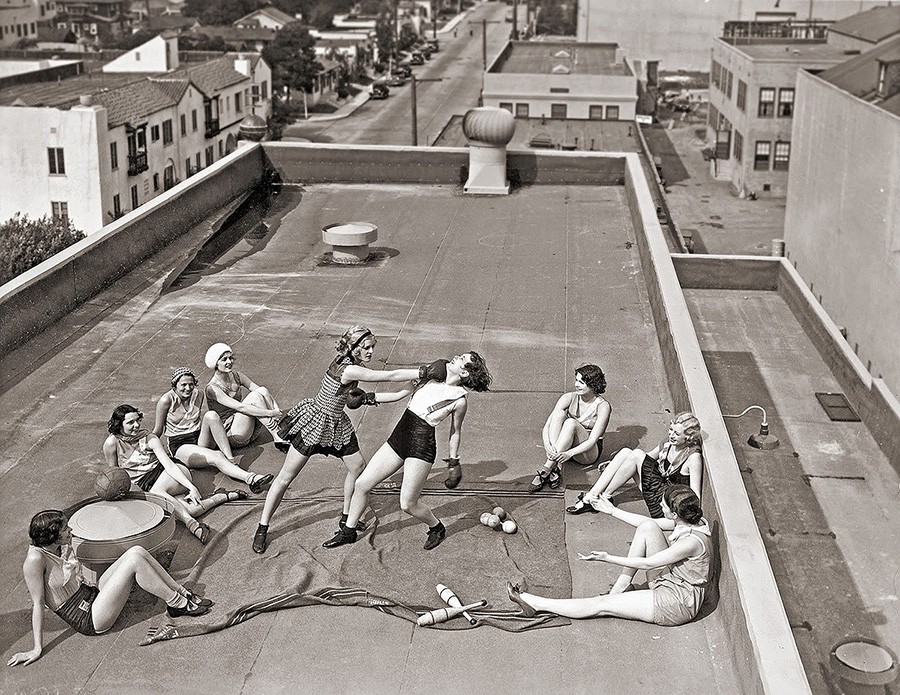 WeirdPeople17 40 ,  ,     