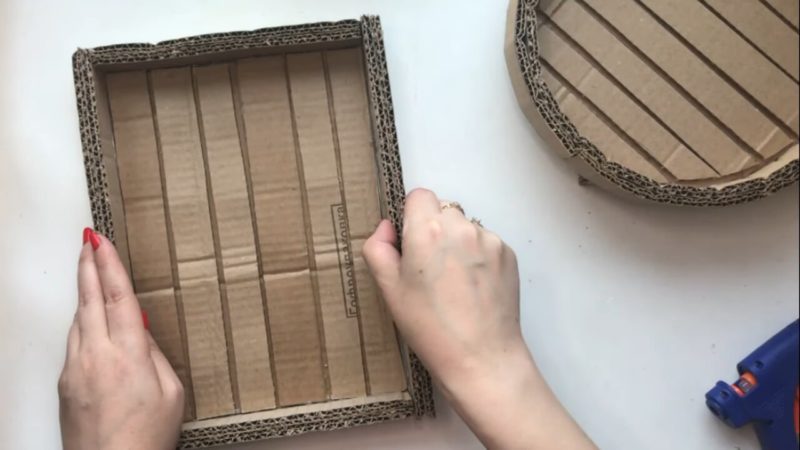 Неординарное использование картона для декора Неординарное использование картона для декора
