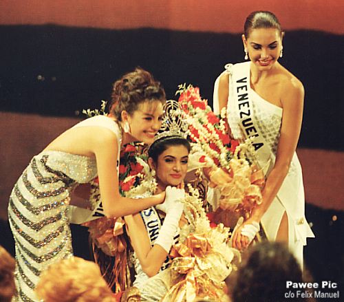 Сушмита Сен на конкурсе Мисс Вселенная 1994 фото / Sushmita Sen Miss Universe 1994 photo Самые красивые современные актрисы: Сушмита Сен