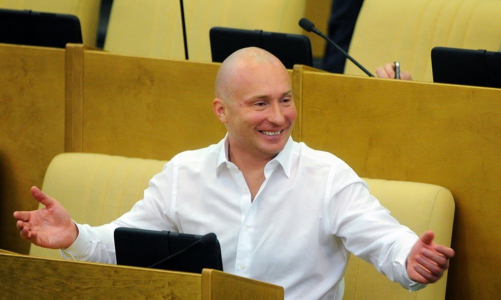Видимо скоро предложат измерять черепа...!? Видимо скоро предложат измерять черепа...!?