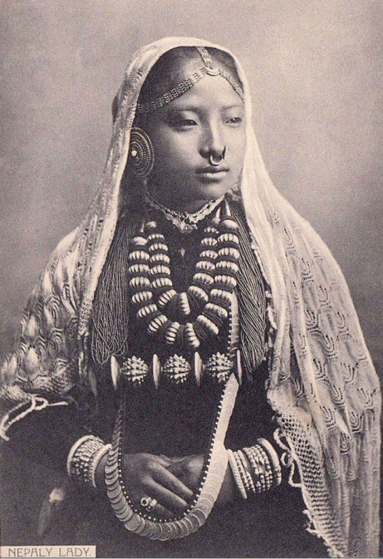 Самые красивые девушки мира на открытках 1900-х годов