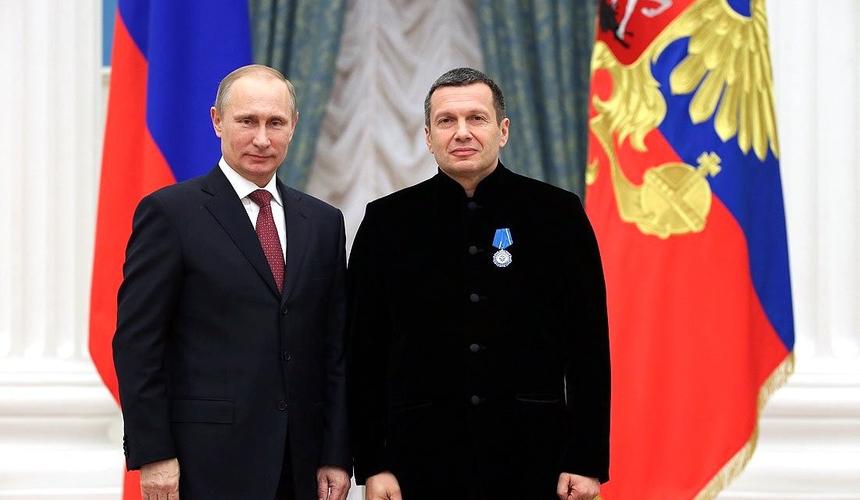 Второй после Путина: жители Донбасса доверяют Соловьеву почти как президенту РФ