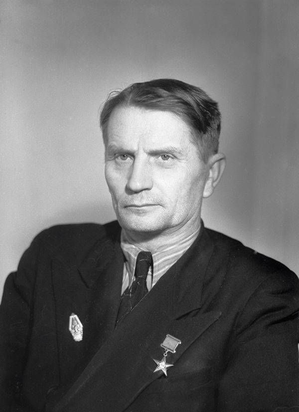 Хроника падения советской генетики
