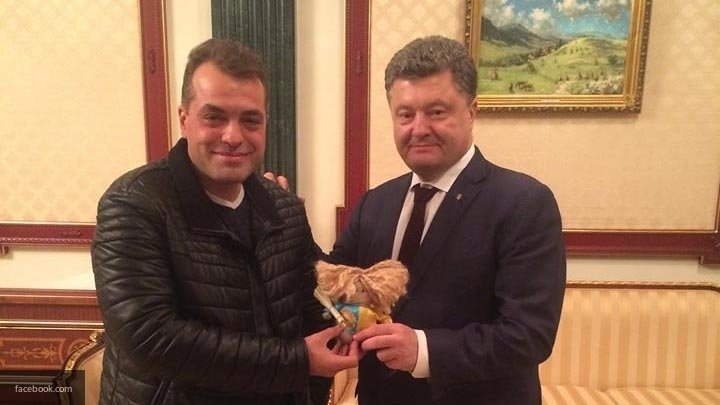 Советник Порошенко назвал «гигантской толпой идиотов» всех недовольных киевскими властями