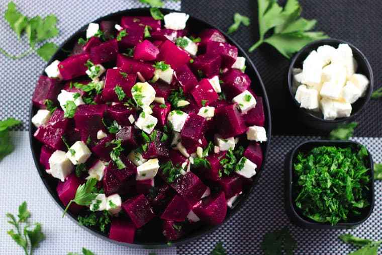 Как сделать салат из свеклы: разнообразные рецепты, ингредиенты и советы по готовке