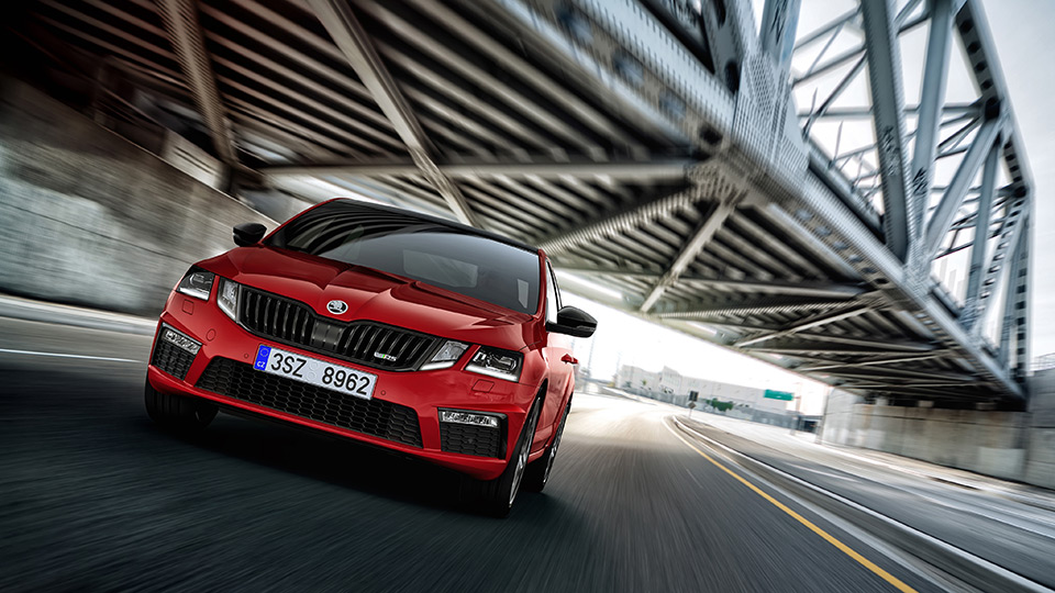 Представлена мощнейшая Skoda Octavia в истории модели