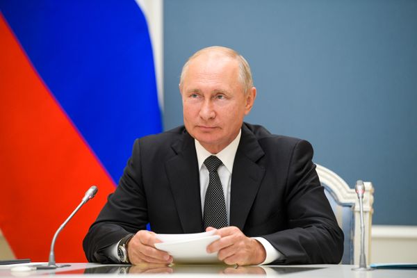 Путин заявил, что Россия нуждается в притоке новых граждан