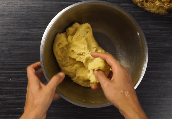 Ароматные рогалики с яблочной начинкой: просто и безумно вкусно Ароматные рогалики с яблочной начинкой: просто и безумно вкусно