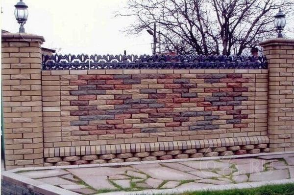 Кирпичный забор своими руками Кирпичный забор своими руками