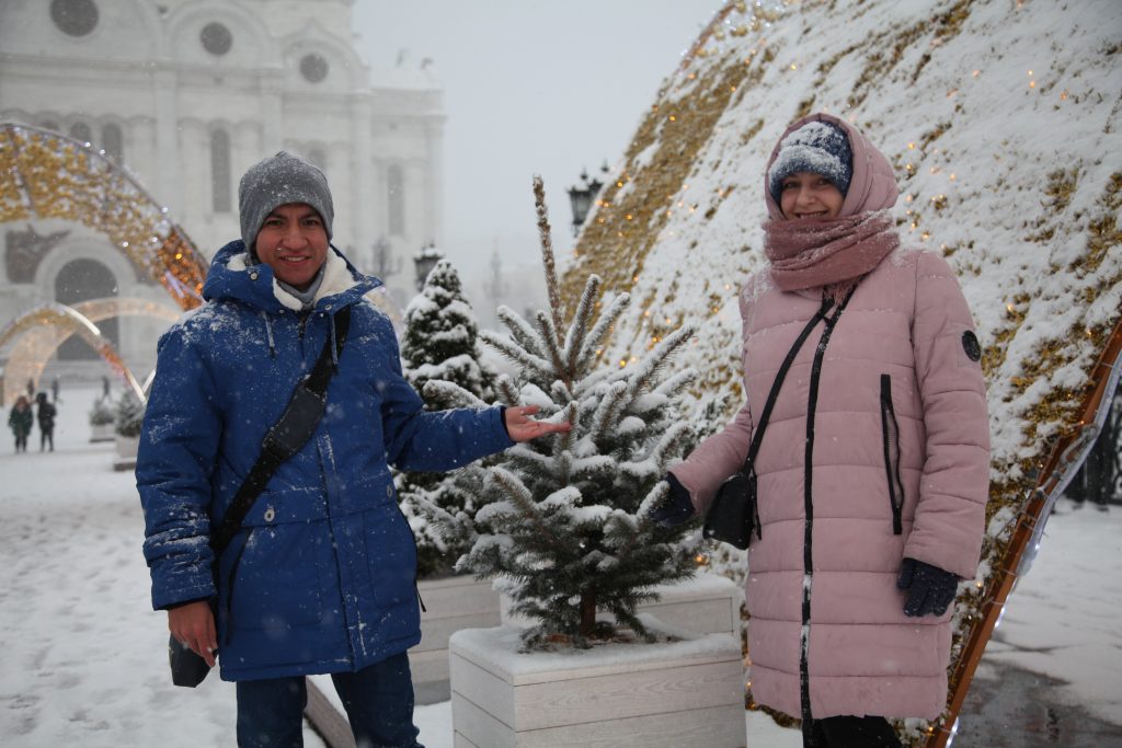 Когда Мария рядом, Андресу даже зима нравится / Фото: Роман Балаев, «Восточный округ»