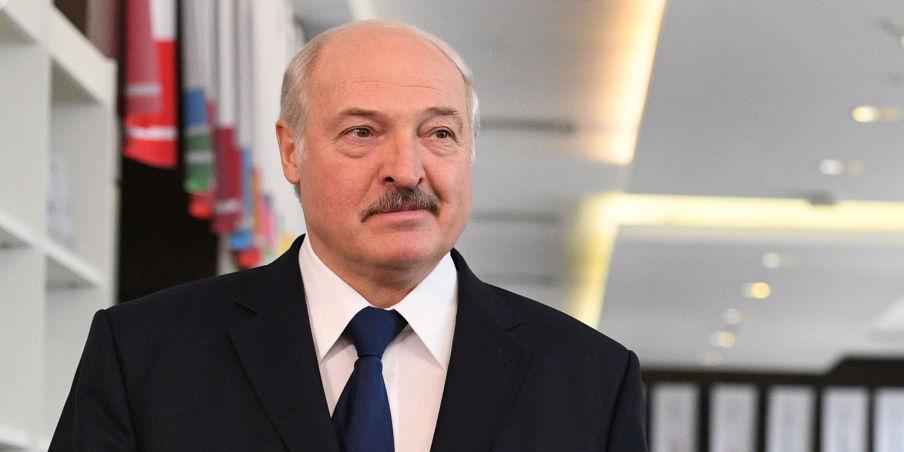 Лукашенко призвал СНГ поддерживать украинскую власть