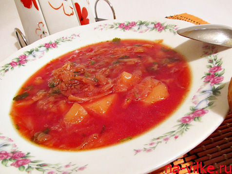 Постный красный борщ