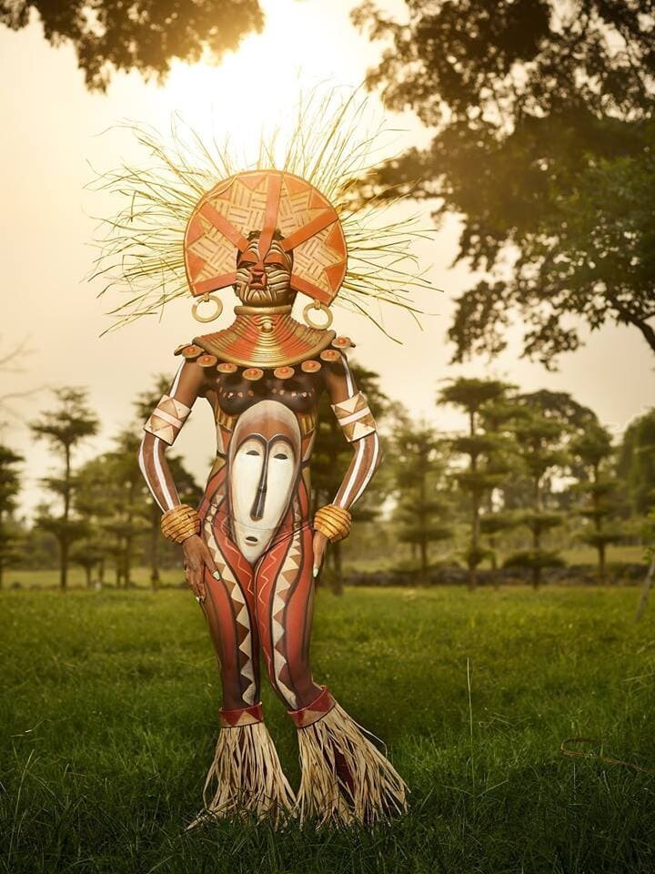 20 сочных снимков с фестиваля бодиарта в Экваториальной Гвинее Фестиваль, бодиарт, краска, красота, рисунок, талант, тело, художник