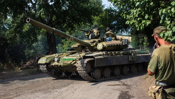 Ополченцы Донбасса заявили, что уничтожили 2 грузовика с 60 силовиками