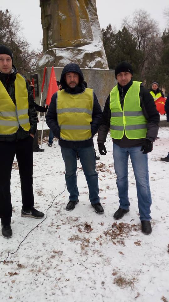Желтые жилеты теперь и в Новочеркасске