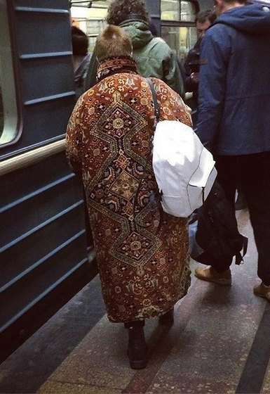 Советский шик: как одеться в ковер и стать самой модной
