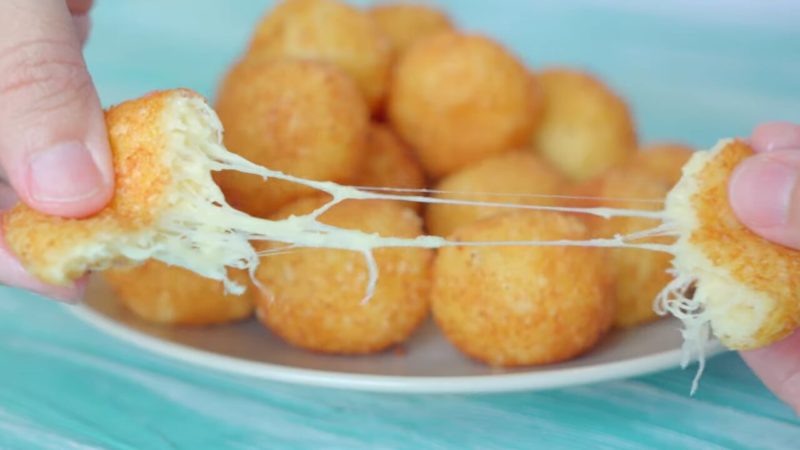 Неимоверная вкуснятина из сыра за 15 минут — готовьте тройную порцию Неимоверная вкуснятина из сыра за 15 минут — готовьте тройную порцию