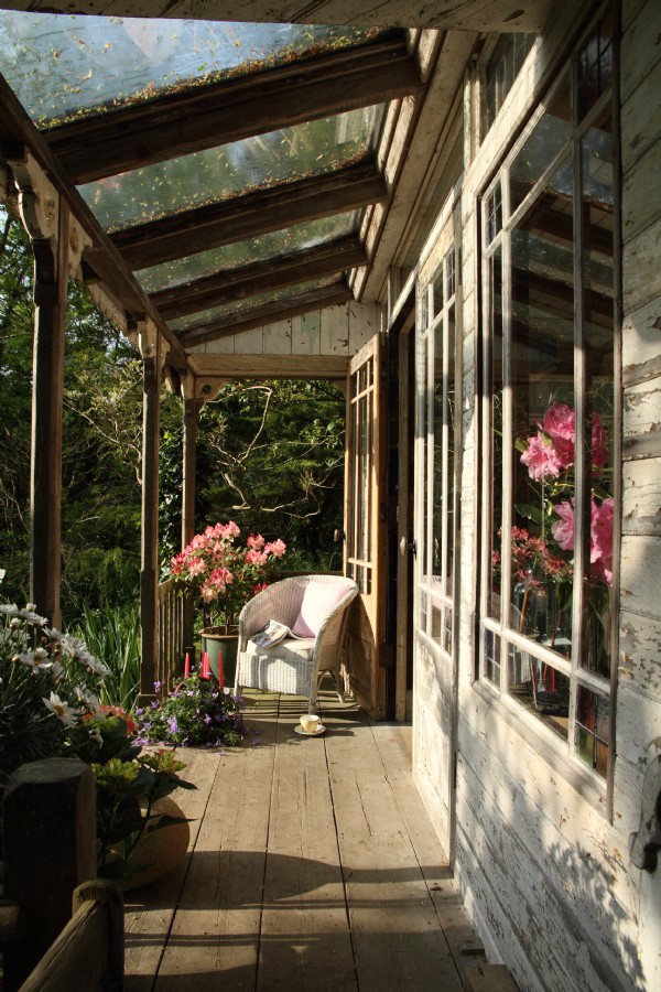 Unique home stays THE ISLAND HIDEAWAY 2
