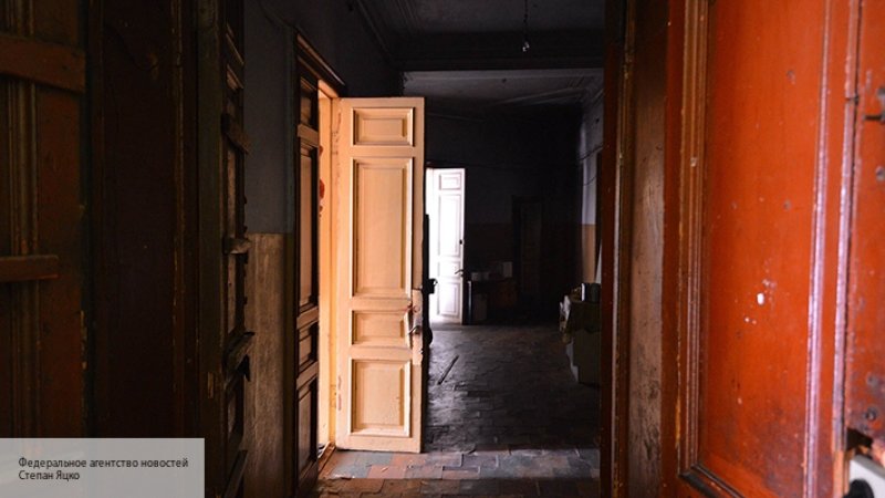 Часть 58-комнатной квартиры  выставлена на продажу в Петербурге