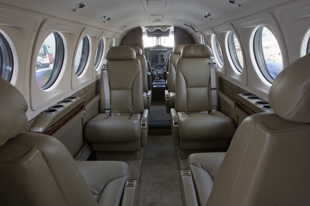 Интерьер самого большого турбовинтового бизнес-джета Beechcraft Kingair 350i