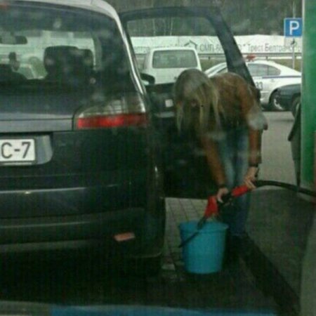 Автоледи за рулем Автоледи за рулем
