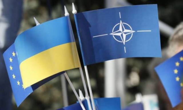 На Украине назвали условия вступления в НАТО