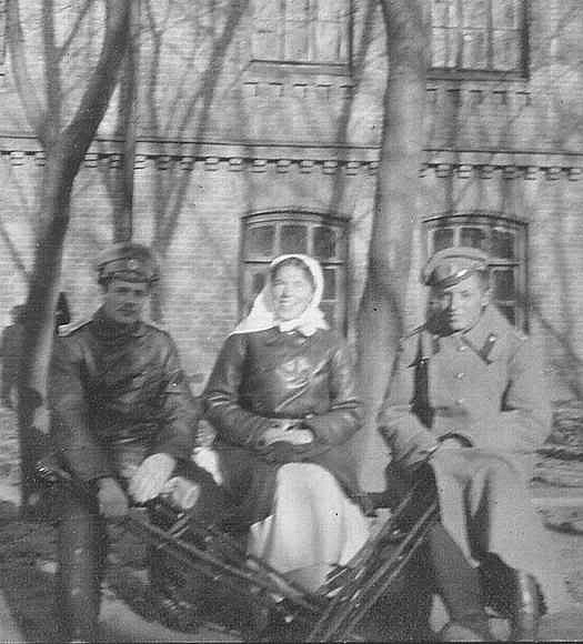 Великие истории любви. Рай в шалаше с любимым Великой княгини Ольги Александровны Великие истории любви. Рай в шалаше с любимым Великой княгини Ольги Александровны