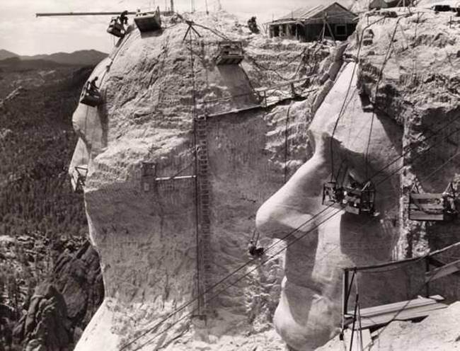 Строительство барельефа на горе Рашмор, 1939 год