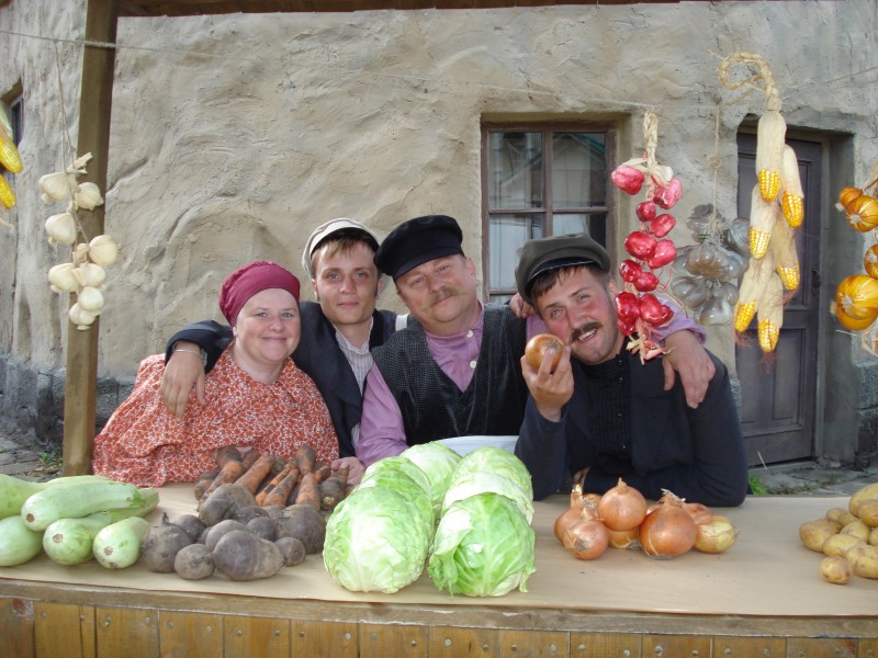 Сериал "Институт благородных девиц". Июль 2012 года. Сериал "Институт благородных девиц". Июль 2012 года.