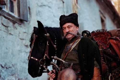 Гений Богдан Ступка Богдан Ступка в роли Тараса Бульбы