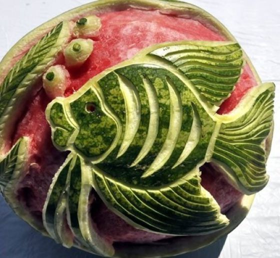 Amazing Watermelon Carvings (75 pics) Amazing Watermelon Carvings (75 pics)