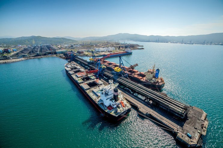 Грузооборот морских портов РФ в январе-октябре вырос на 4% Грузооборот морских портов РФ в январе-октябре вырос на 4%