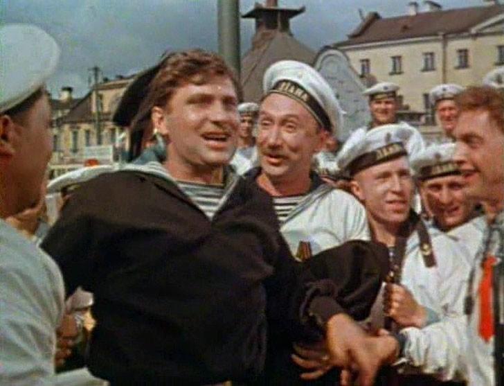 Первые роли в кино любимых советских актеров Первые роли в кино любимых советских актеров