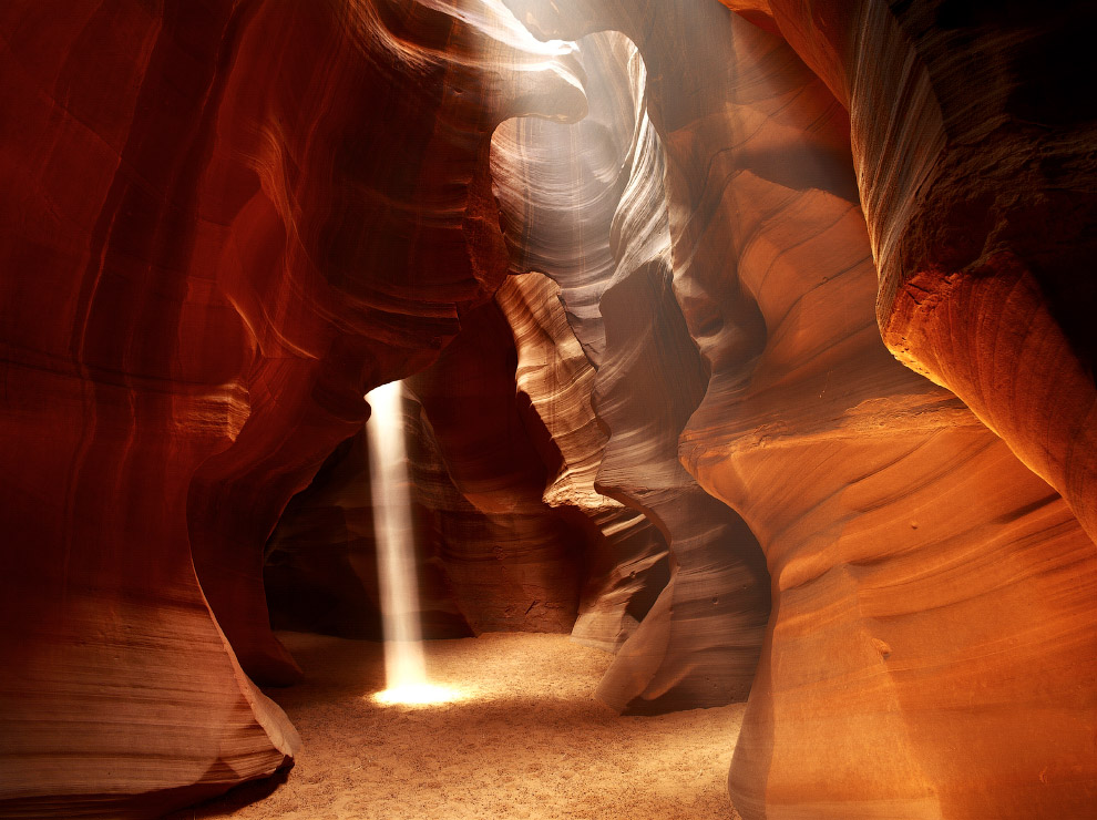 Upper Antelope Canyon, Arizona, USA