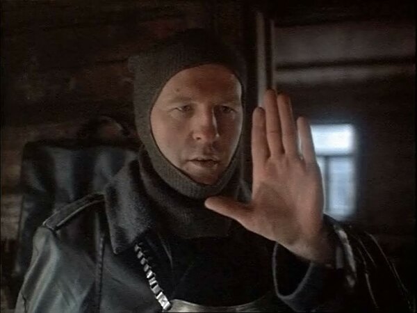 По настоящему Народный актер Анатолий Сливников.