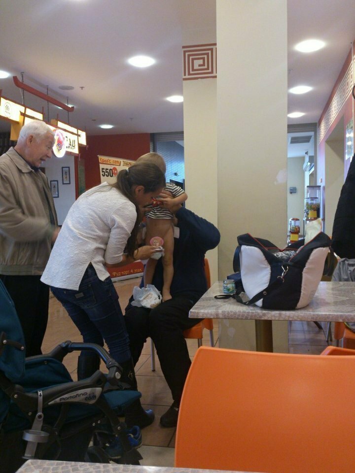 Номинация "Это же ребенок" "Мать года" - это не пустые слова
(20 фото)