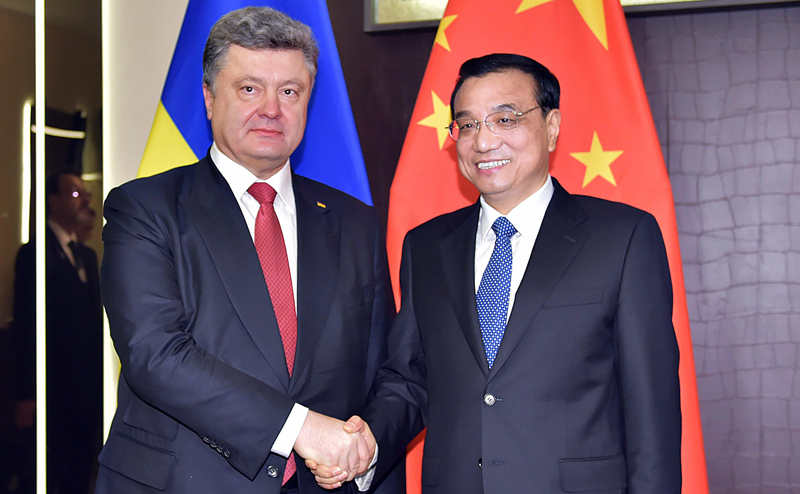 Порошенко надеется на золотой китайский дождь
