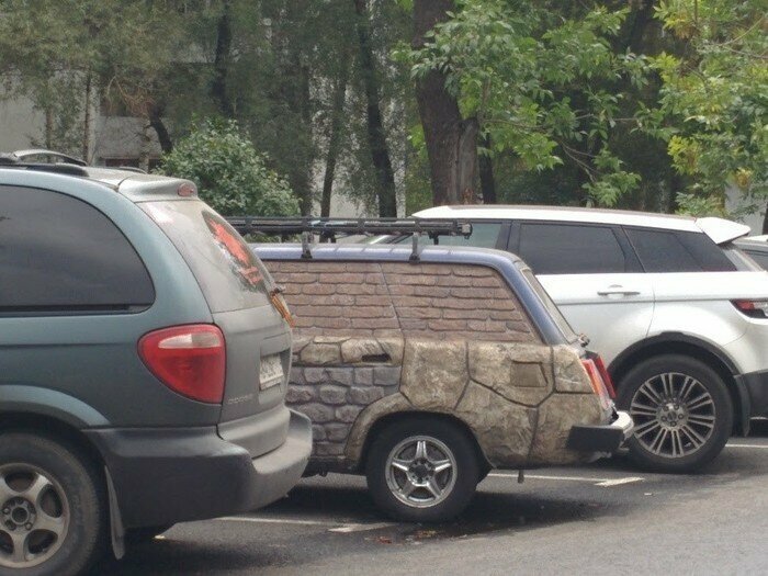 Тольяттинская классика - это сейчас основной автомобиль для экспериментов в России Тачки на прокачке
(20 фото)