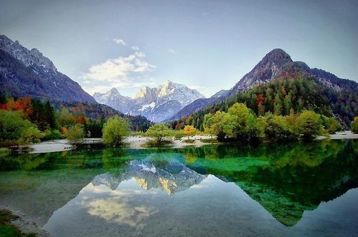 Шикарные отражения в воде (36 фото) Шикарные отражения в воде