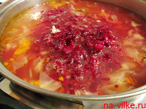 Варим борщ со свеклой