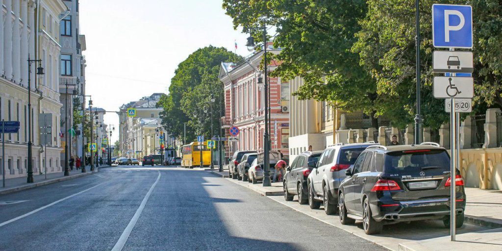 Власти Москвы упростили порядок получения парковочных разрешений