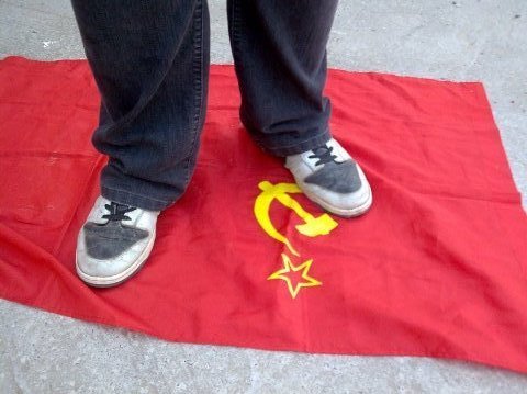 В России есть идеология: топтать СССР. Что она нам дает?