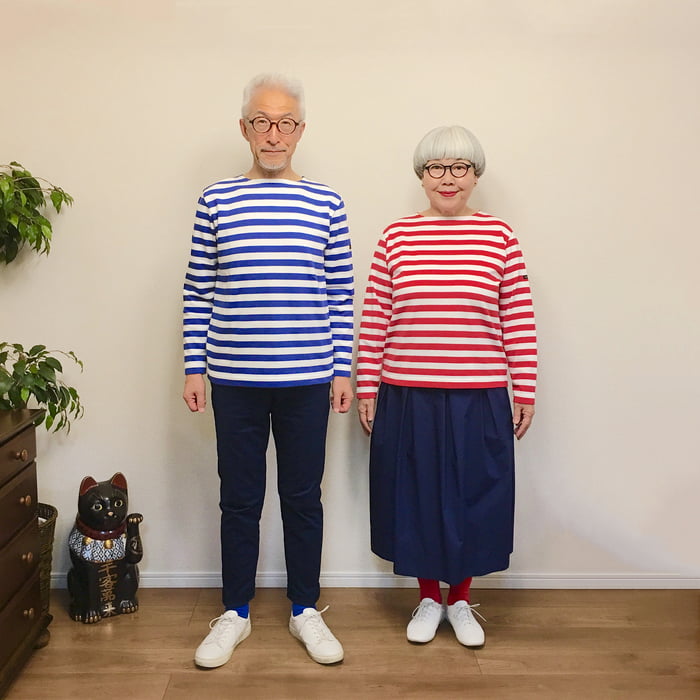 Удивительные! 38 лет вмести и каждый день они выходят на улицу в одинаковой одежде!