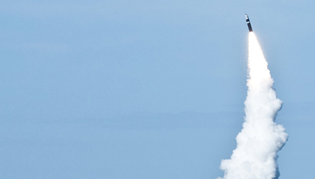 Запуск баллистической ракеты Trident D5. Архивное фото Запуск баллистической ракеты Trident D5. Архивное фото