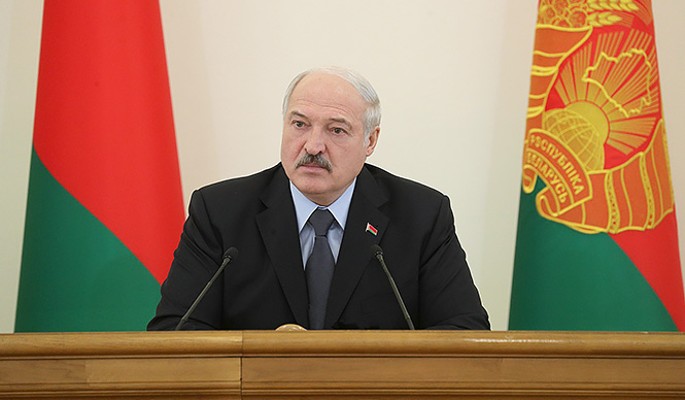 Спевшийся с американцами Лукашенко нанес подлый удар Путину