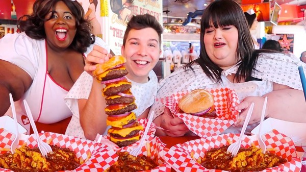 Heart Attack Grill7.jpg Heart Attack Grill7.jpg