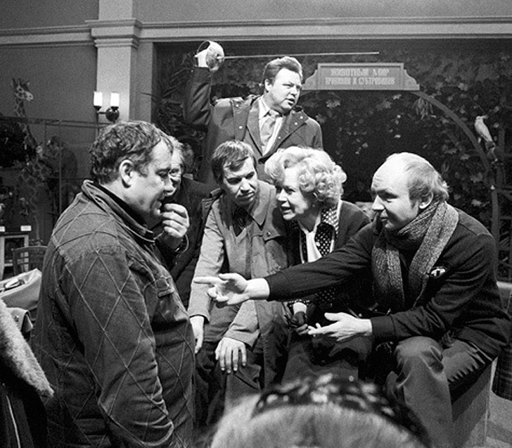 Редкие фото рабочих моментов со съёмок любимых советских фильмов... Редкие фото рабочих моментов со съёмок любимых советских фильмов...