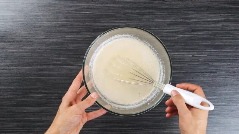 Сырая картошка и немного ряженки — вкусный и быстрый рецепт Сырая картошка и немного ряженки — вкусный и быстрый рецепт